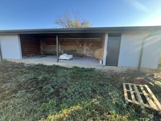 Продава се двуетажна, напълно обновена къща в гр. Крън