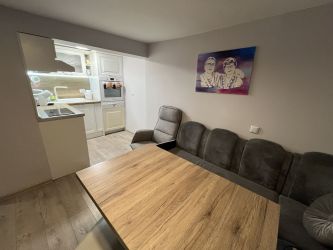 Продава се къща в гр. Мъглиж – отлична семейна имотна възможност!