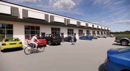 Предлага за продажба новостроящи се халета на комуникативно място в Казанлък