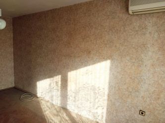 Продава двустаен апартамент в центъра срещу сградата на Общината