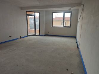 Тристаен апартамент ново строителство в Казанлък – 135 кв.м., 2 бани, възможност за гараж