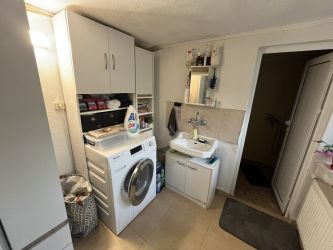 Продава се къща в гр. Мъглиж – отлична семейна имотна възможност!