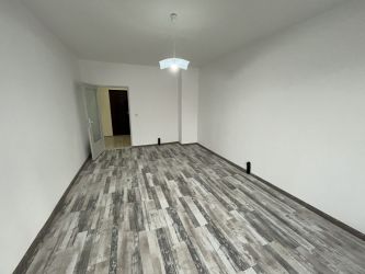 Двустаен апартамент за продажба в кв. „Васил Левски“, гр. Казанлък