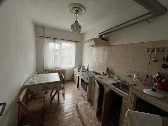 Продава къща в гр.  Мъглиж