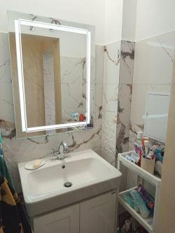 Продава четиристаен апартамент в района на Пазара, гр. Казанлък