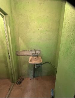 Продава ателие в широкия център на града