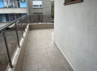 Продава прекрасен напълно обзаведен четиристаен апартамент до Лидл