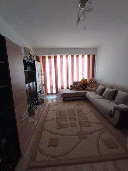 Продавам двустаен Казанлък Изток 2