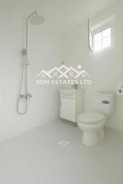 Продава прекрасна къща след освежителен ремонт в гр. Казанлък