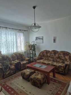 Продава Двустаен апартамент Масивно строителство в гр.Казанлък