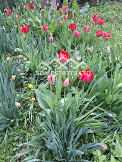 Продава прекрасна къща след освежителен ремонт в гр. Казанлък