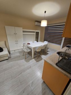 Aгенция за недвижими имоти "ОЛИМПИЯ" предлага :