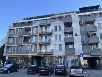 Напълно обзаведен апартамент в нова сграда – район Манастира