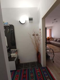 Продавам двустаен Казанлък Изток 2