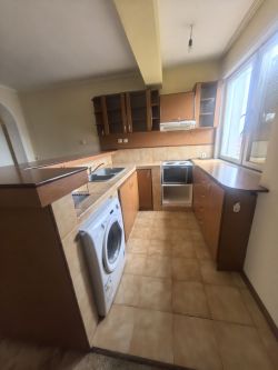 АПАРТАМЕНТ В РАЙОНА НА ПАРК РОЗАРИУМ