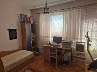 Продава Двустаен апартамент Масивно строителство в гр.Казанлък