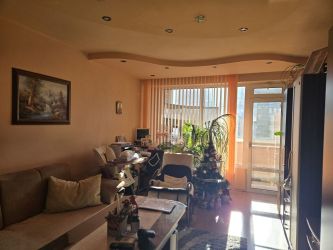 Продава Тристаен апартамент Панел в гр.Казанлък