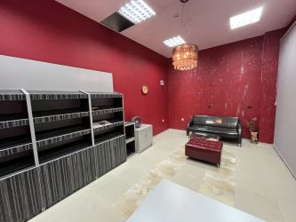 Продава обзаведен офис в гр. Казанлък