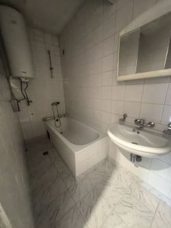 АПАРТАМЕНТ В РАЙОНА НА ПАРК РОЗАРИУМ