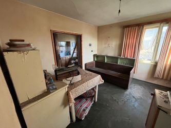 Продавам монолитна къща в град Шипка с отлична локация