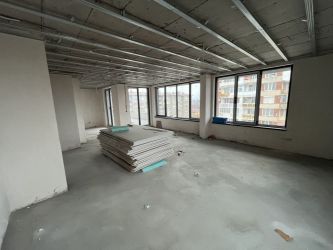 Луксозен пентхаус за продажба – 338,23 кв.м