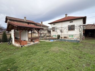 Прекрасна къща за живеене или отдих