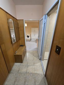 Aгенция за недвижими имоти "ОЛИМПИЯ" предлага :