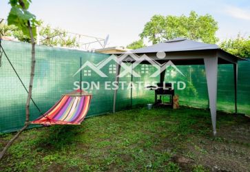 Продава прекрасна къща след освежителен ремонт в гр. Казанлък