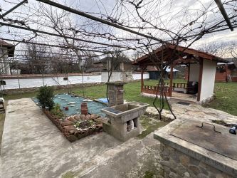 Прекрасна къща за живеене или отдих