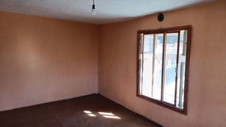 Продава апартамент с една спалня, до у-ще Ехзарх Антим I