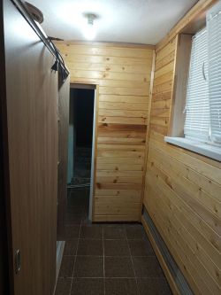 Продава прекрасна къща в района на магазин Си Би Ес