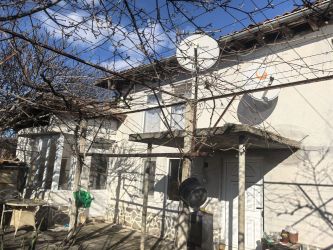 САМОСТОЯТЕЛНА КЪЩА В СЕЛО ДУНАВЦИ 