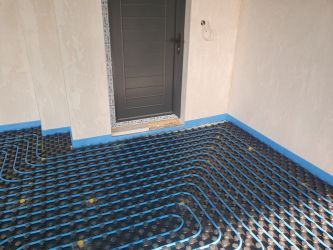 Новопостроена къща на един етаж – с. Енина