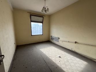 ПРОДАВА СЕ САМОСТОЯТЕЛНА СГРАДА В ИДЕАЛНИЯ ЦЕНТЪР НА ГР. КАЗАНЛЪК