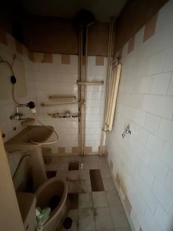 Продава се гарсониера – кв. „Васил Левски“, гр. Казанлък