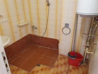 Продава Тристаен апартамент Масивно строителство в гр.Казанлък