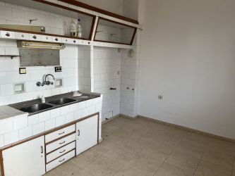 Продава 3-стаен апартамент в района на Изложбената зала,  Казанлък