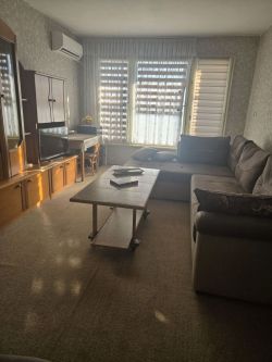 Продава Двустаен апартамент Панел в гр.Казанлък