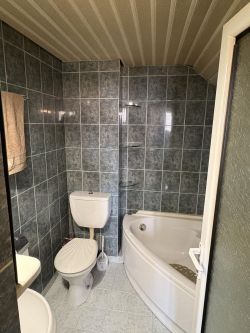 Апартамент под наем в района под Полицията, Казанлък