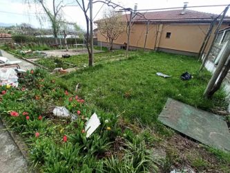 Продава Къща Гредоред в гр.Казанлък