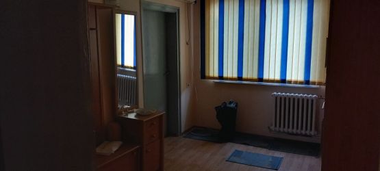 КЪЩА,МАГАЗИН,ОФИСИ СЕВЕРНО ОТ РОЗАРИУМА.