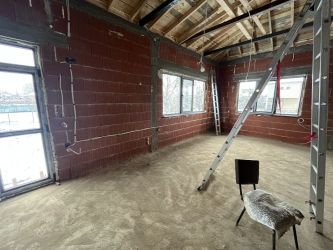 Продава къща в  село Копринка - добра възможност за селки имот