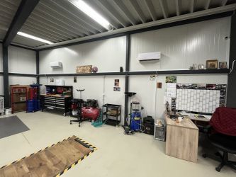 ОТДАВА СЕ ПОД НАЕМ НОВОПОСТРОЕН И НАПЪЛНО ОБОРУДВАН АВТОСЕРВИЗ – ГР. КАЗАНЛЪК