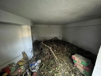 НОВА ЦЕНА!!!   Продава къща с двор до Културния дом, Казанлък