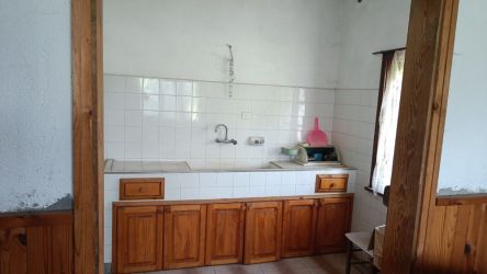 Продава монолитна къща в село Черганово