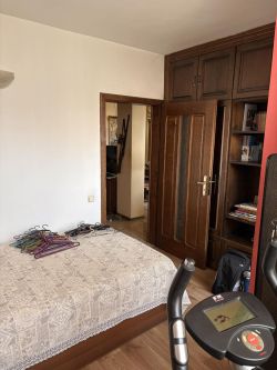 Апартамент под наем в района под Полицията, Казанлък