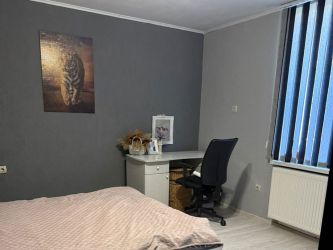 Едноетажна масивна къща