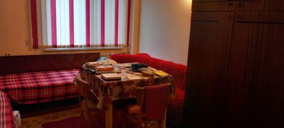 КЪЩА,МАГАЗИН,ОФИСИ СЕВЕРНО ОТ РОЗАРИУМА.