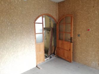 Първи етаж от къща 59 кв.м в предпочитан район до Парк Розариум – подходящ за жилище или офис