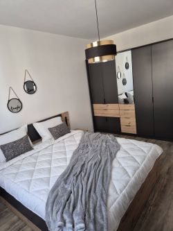 Отдава под наем Тристаен апартамент Ново строителство в гр.Казанлък